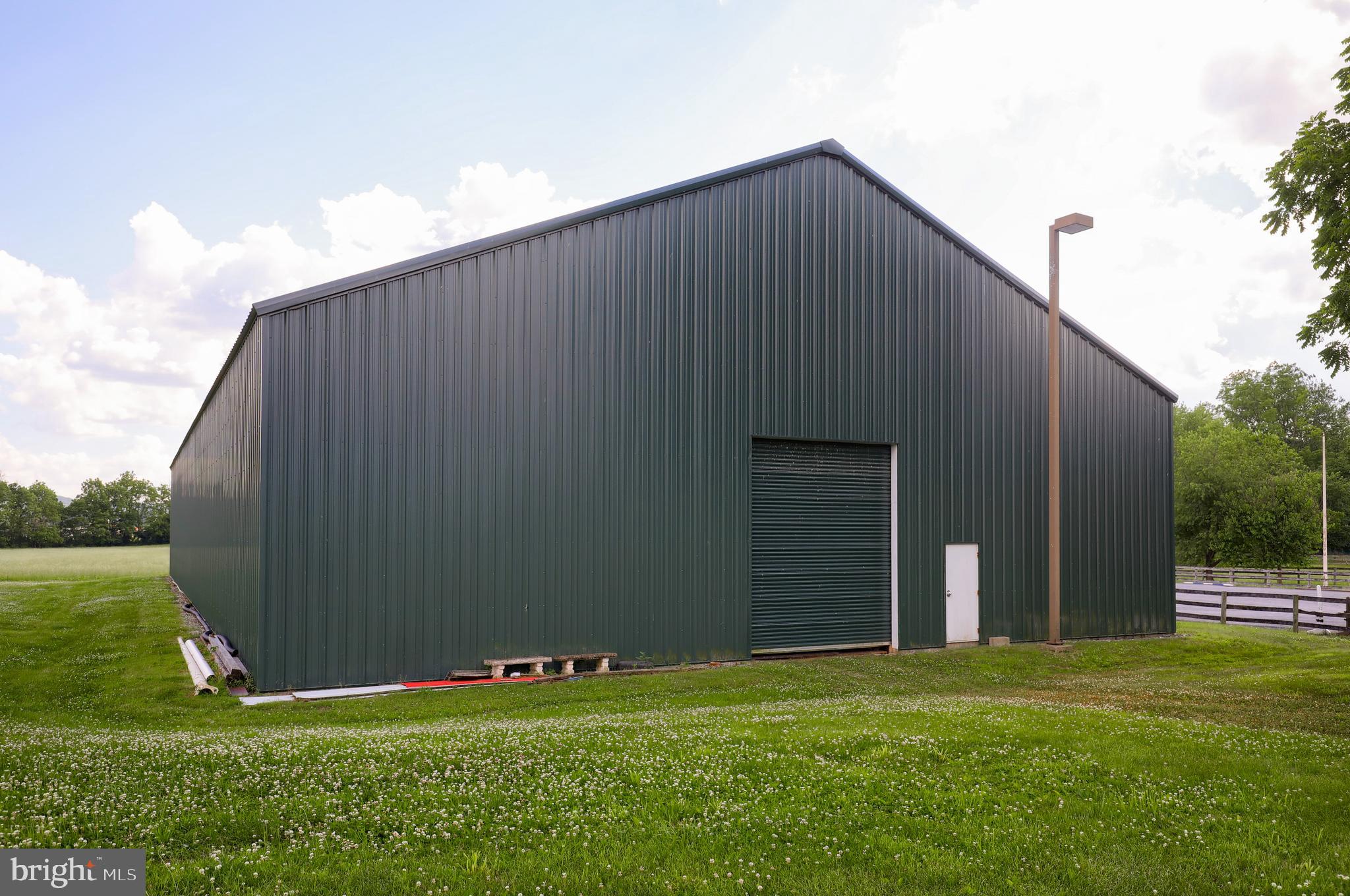 140 Evans Hill Road Reading, PA 19608 - Photo 64 of 70 Indoor arena