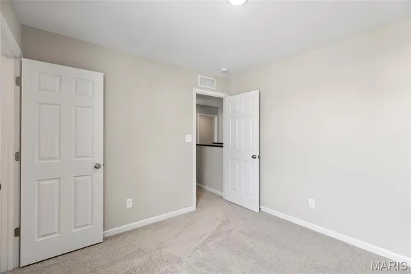 $349,900 | 41 Fairmount Grv Drive, St. Peters, MO 63376