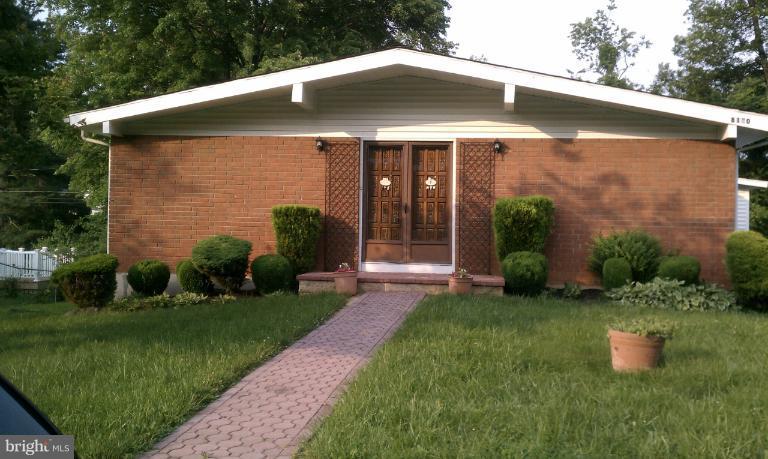 8120 Arrowhead Road Pikesville, MD 21208 - Photo 1 of 11 Exterior (Front)