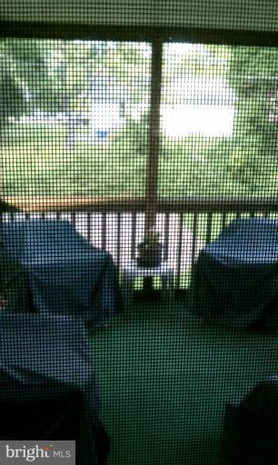 8120 Arrowhead Road Pikesville, MD 21208 - Photo 10 of 11 sunroom