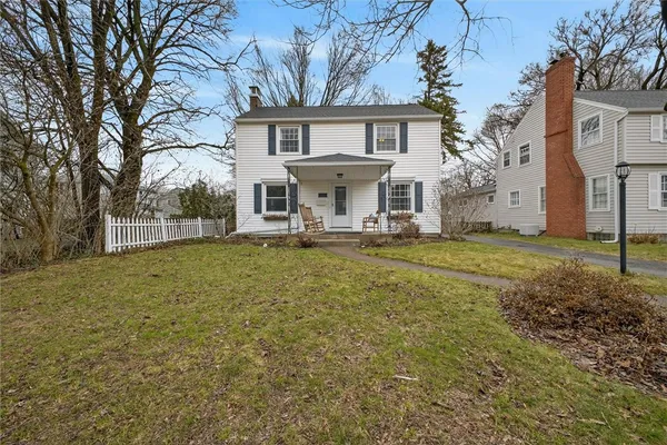 $219,900 | 22 Biltmore Drive, Irondequoit, NY 14617