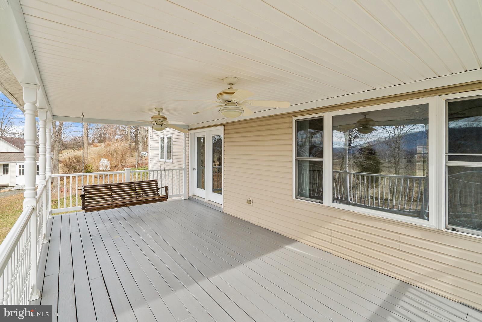 10399 Ada Road Marshall, VA 20115 - Photo 18 of 44 Covered rear porch