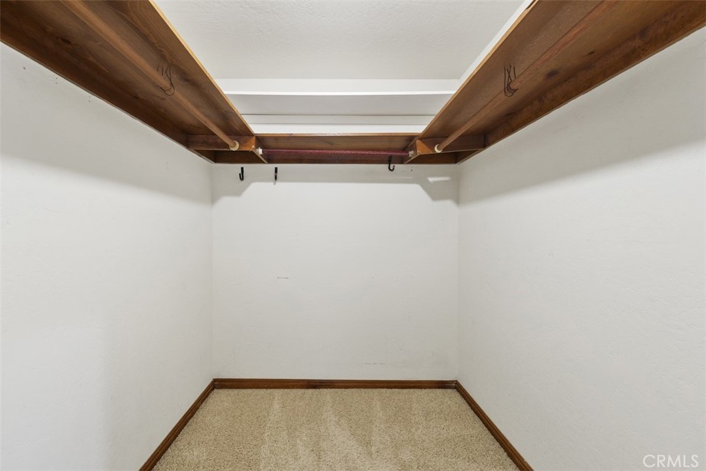 38285 Oaktree Loop Murrieta, CA 92562 - Photo 29 of 39 a view of small space