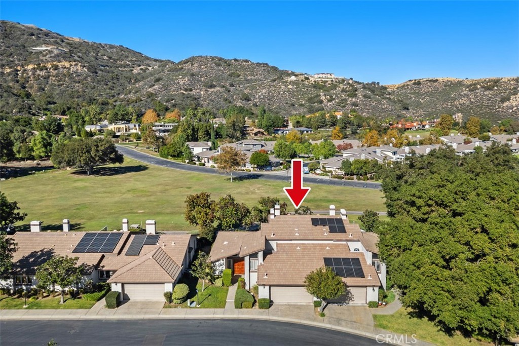 38285 Oaktree Loop Murrieta, CA 92562 - Photo 4 of 39