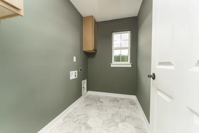 $359,560 | 28 Engelhardt Strasse, Jackson, MI 49201