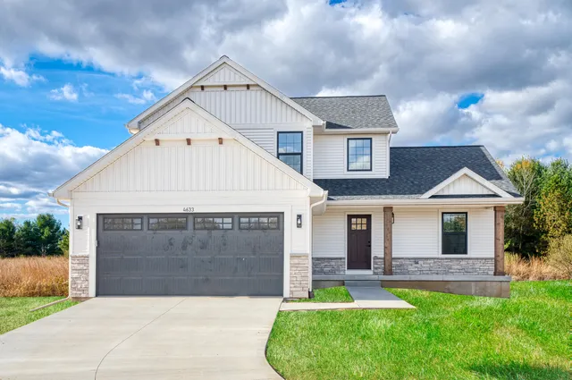 $359,560 | 28 Engelhardt Strasse, Jackson, MI 49201