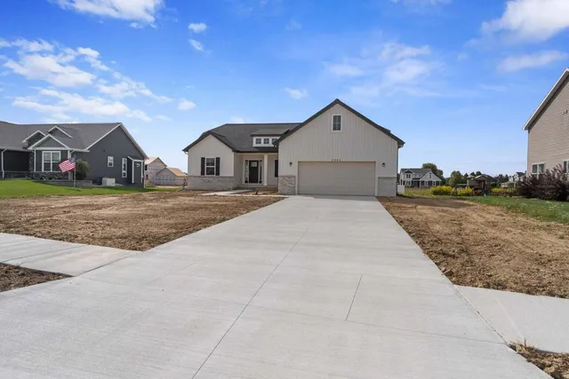 $359,560 | 28 Engelhardt Strasse, Jackson, MI 49201