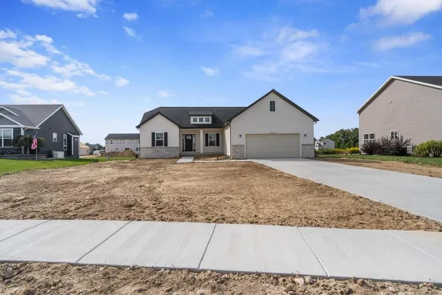 $359,560 | 28 Engelhardt Strasse, Jackson, MI 49201