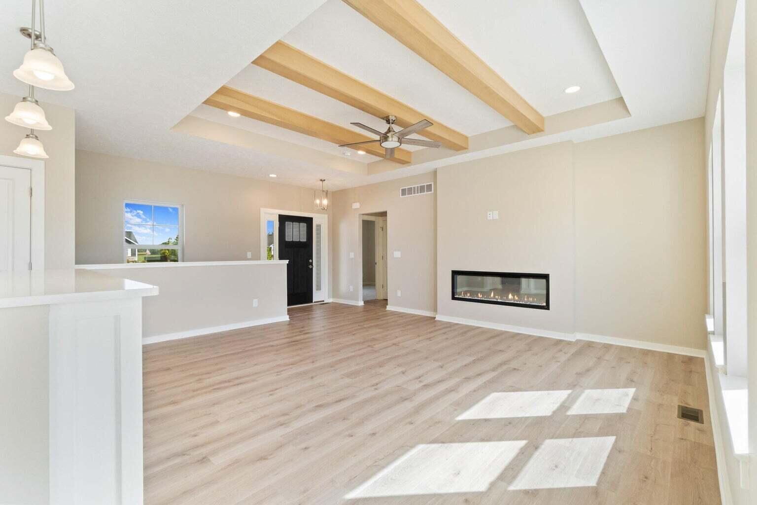 28 Engelhardt Strasse Jackson, MI 49201 - Photo 5 of 27 20250911141906324693000000-o