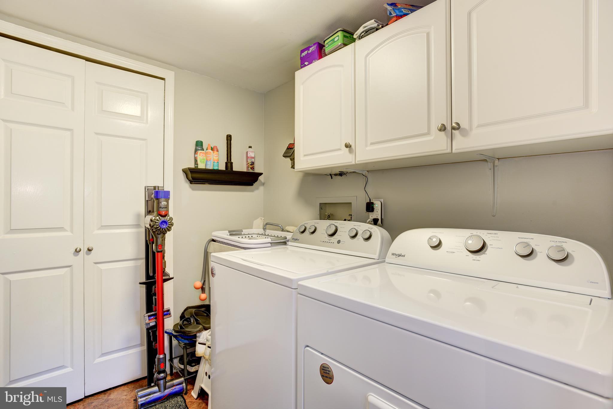 1610 Stowe Road Reston, VA 20194 - Photo 23 of 45