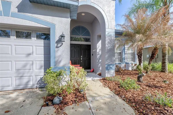 $555,000 | 16320 Bridgewalk Drive, Lithia, FL 33547
