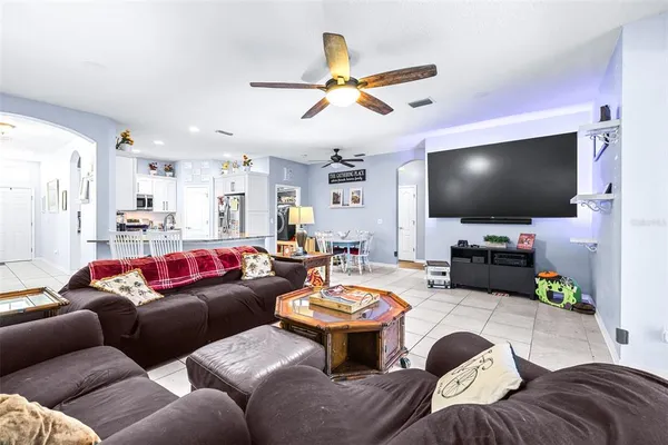 $555,000 | 16320 Bridgewalk Drive, Lithia, FL 33547