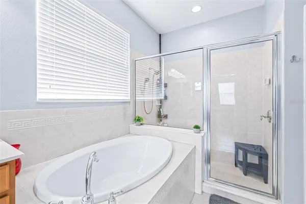 $555,000 | 16320 Bridgewalk Drive, Lithia, FL 33547