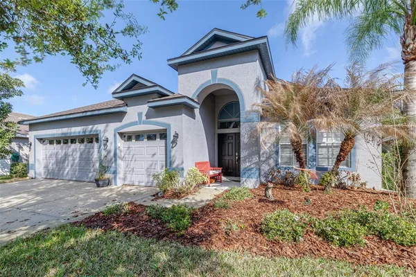 $555,000 | 16320 Bridgewalk Drive, Lithia, FL 33547