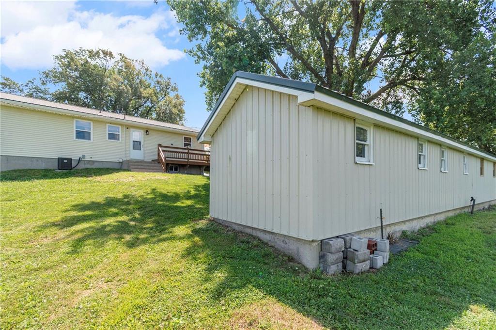 8235 Northwest Kidder Road Kidder, MO 64649 - Photo 33 of 58