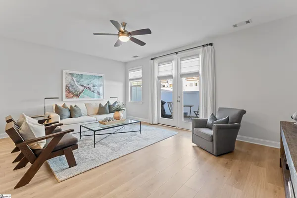 $277,500 | 34 Red Horse Way, Greer, SC 29651