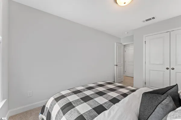 $277,500 | 34 Red Horse Way, Greer, SC 29651