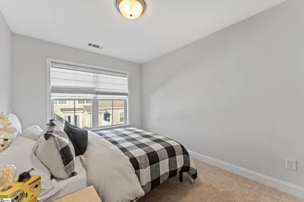 $277,500 | 34 Red Horse Way, Greer, SC 29651