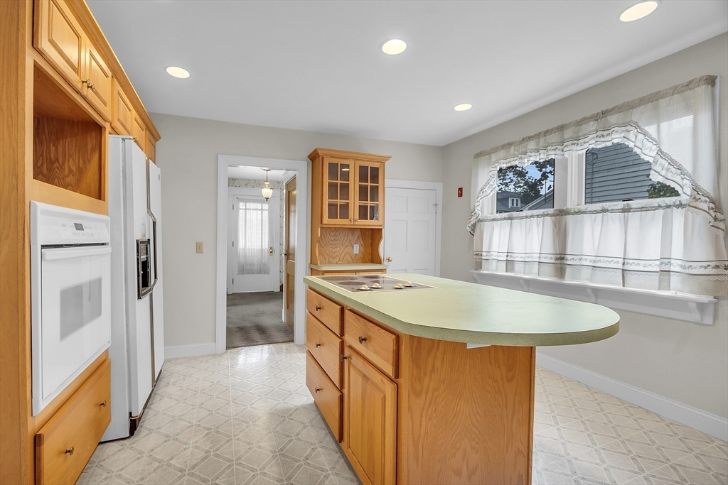 1 King Street Maynard, MA 01754 - Photo 13 of 36