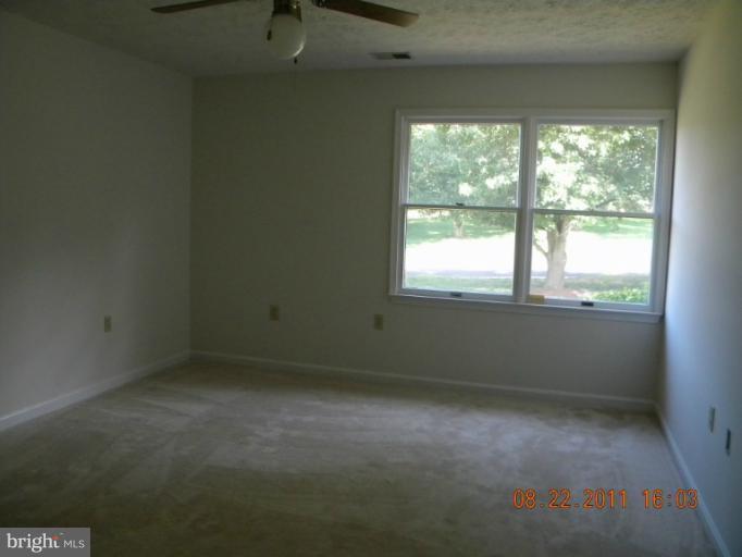 213 Henrico Road Front Royal, VA 22630 - Photo 5 of 29 Bedroom