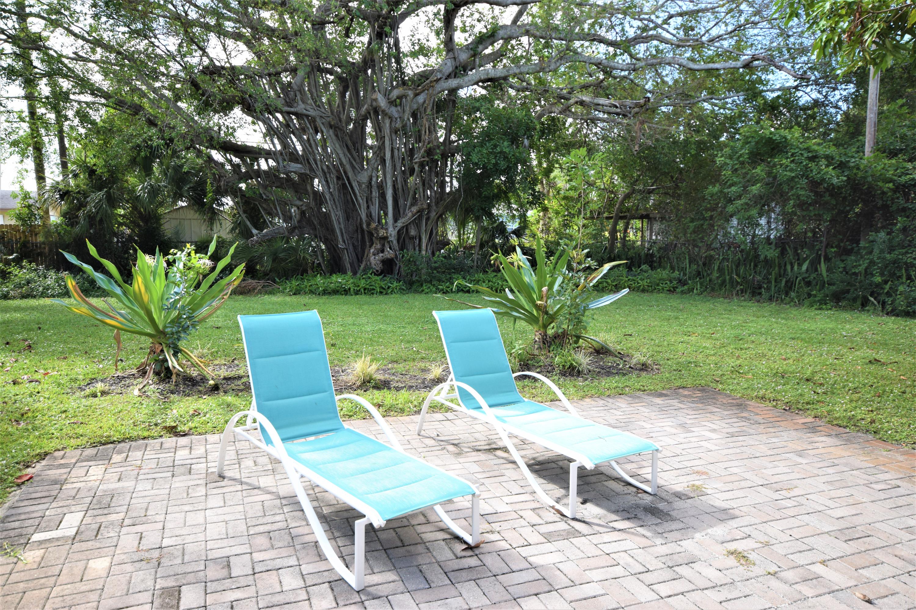 264 Northwest 45th Street Boca Raton, FL 33431 - Photo 3 of 18 DSC_7416