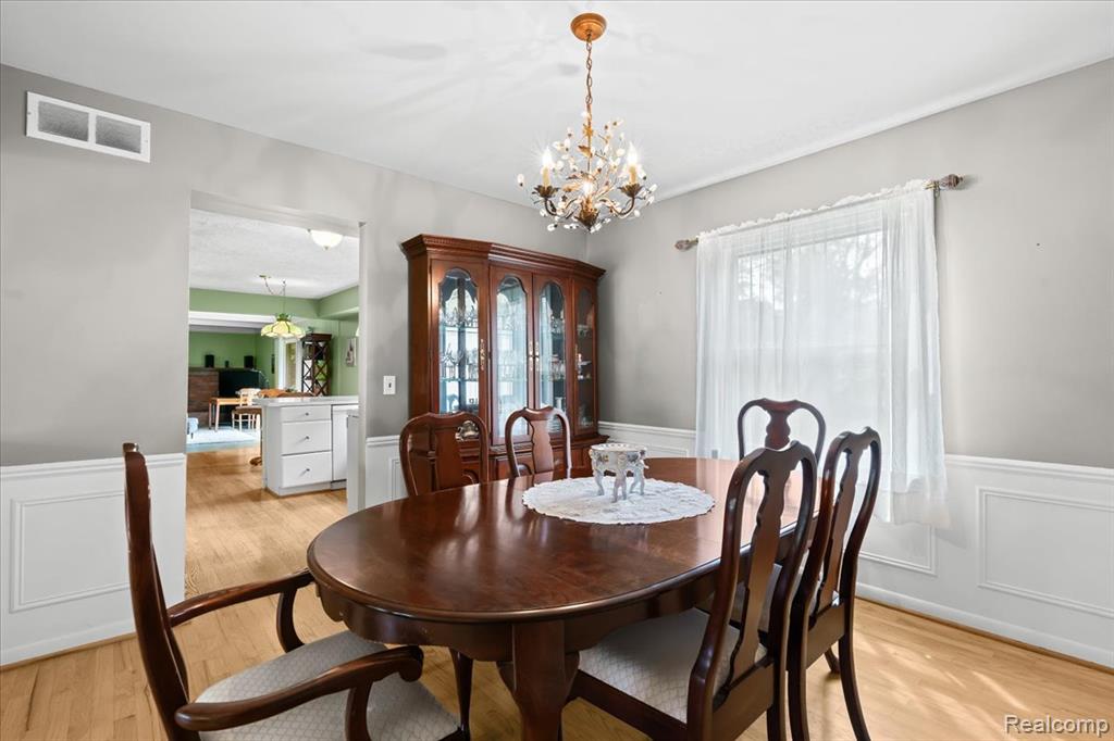 799 Croydon Road Rochester Hills, MI 48309 - Photo 11 of 56