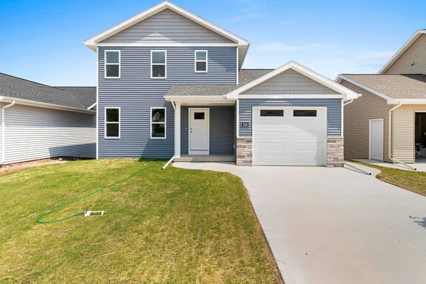 $287,700 | 228 Fairview Lane, Chilton, WI 53014