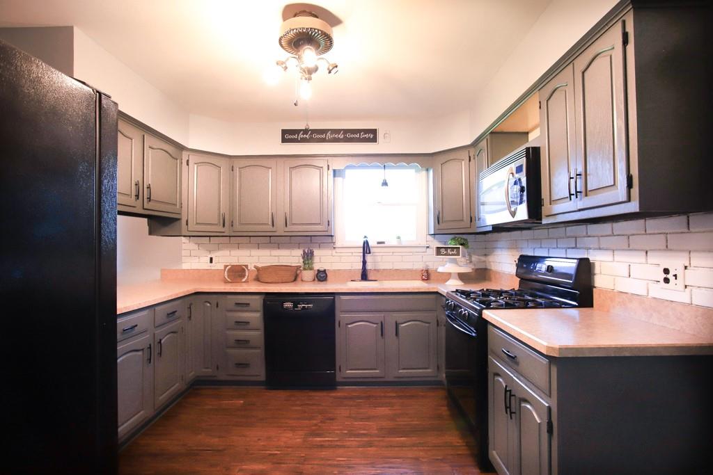 509 Newport Road Wampum, PA 16157 - Photo 7 of 24 Gallery Image 7