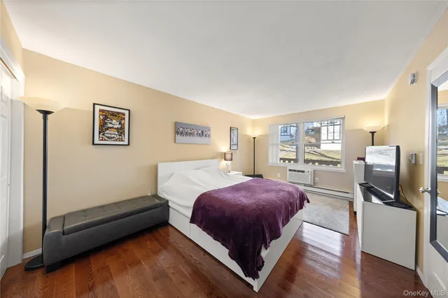 $325,000 | 765 Sierra Vista Lane, Valley Cottage, NY 10989