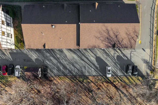 $325,000 | 765 Sierra Vista Lane, Valley Cottage, NY 10989