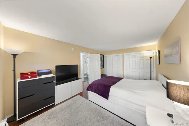 $325,000 | 765 Sierra Vista Lane, Valley Cottage, NY 10989