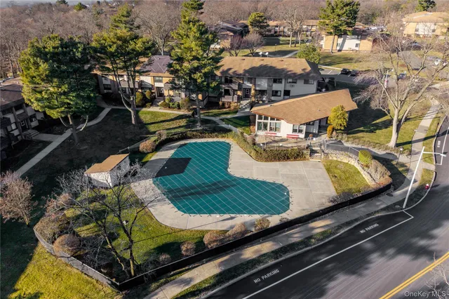 $325,000 | 765 Sierra Vista Lane, Valley Cottage, NY 10989