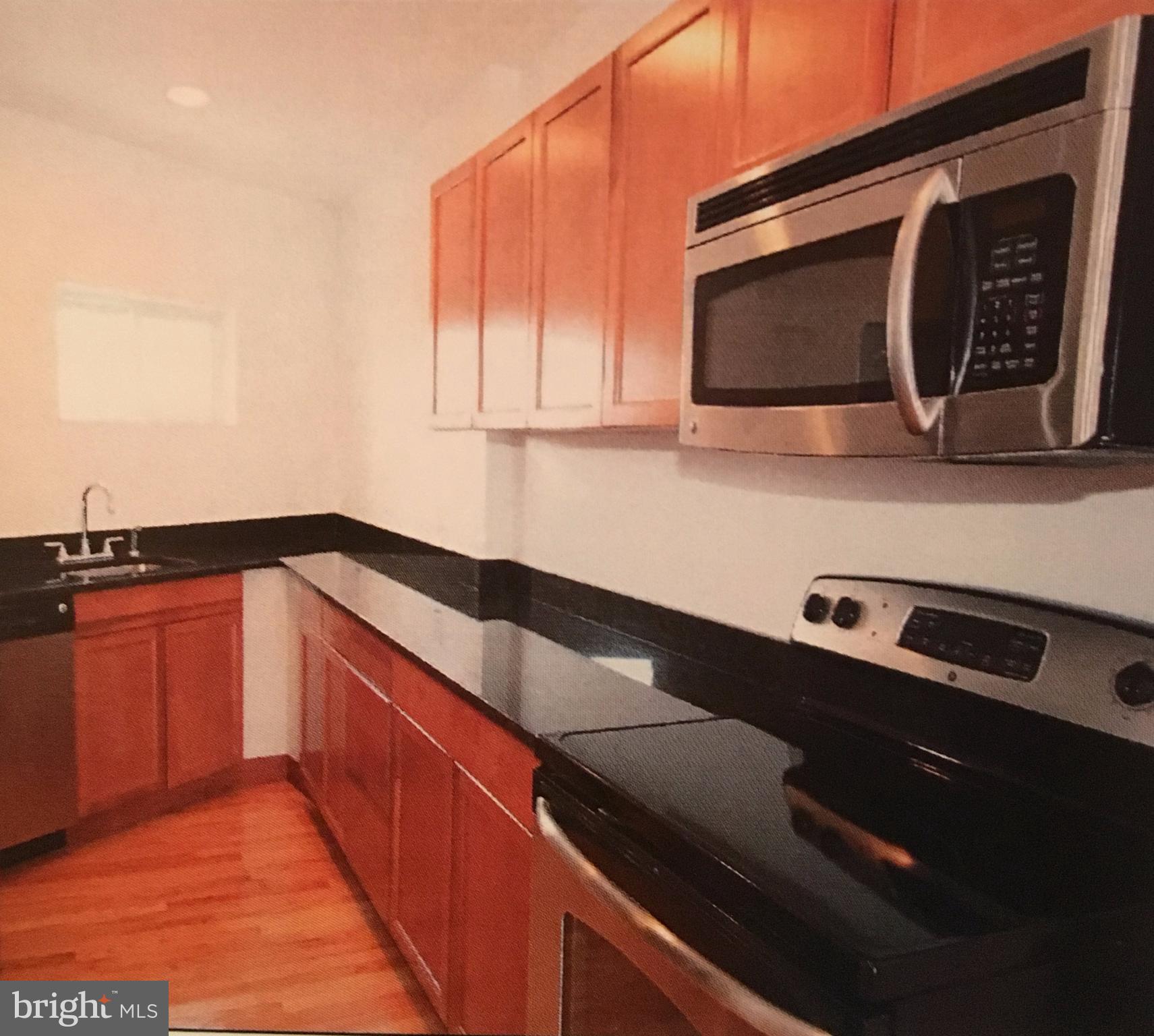 925 Potomac Avenue Southeast Washington, DC 20003 - Photo 5 of 7 Kitchen
