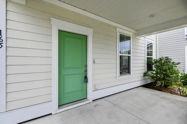 $3,400 | 165 Rowans Creek Drive, Charleston, SC 29492