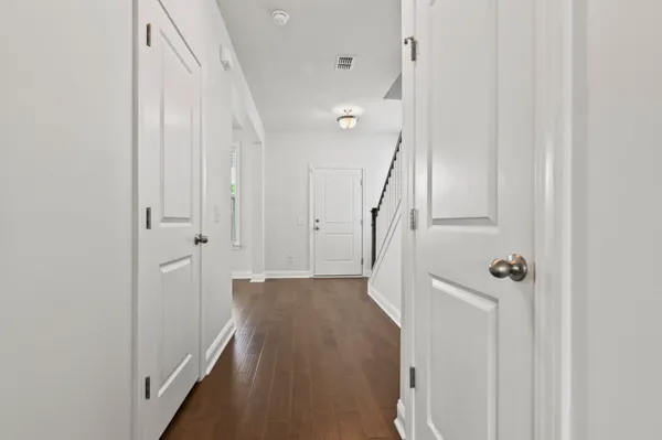 $3,400 | 165 Rowans Creek Drive, Charleston, SC 29492