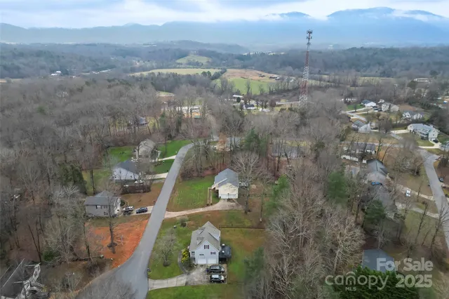 $369,000 | 4331 Acorn Trace, Morganton, NC 28655