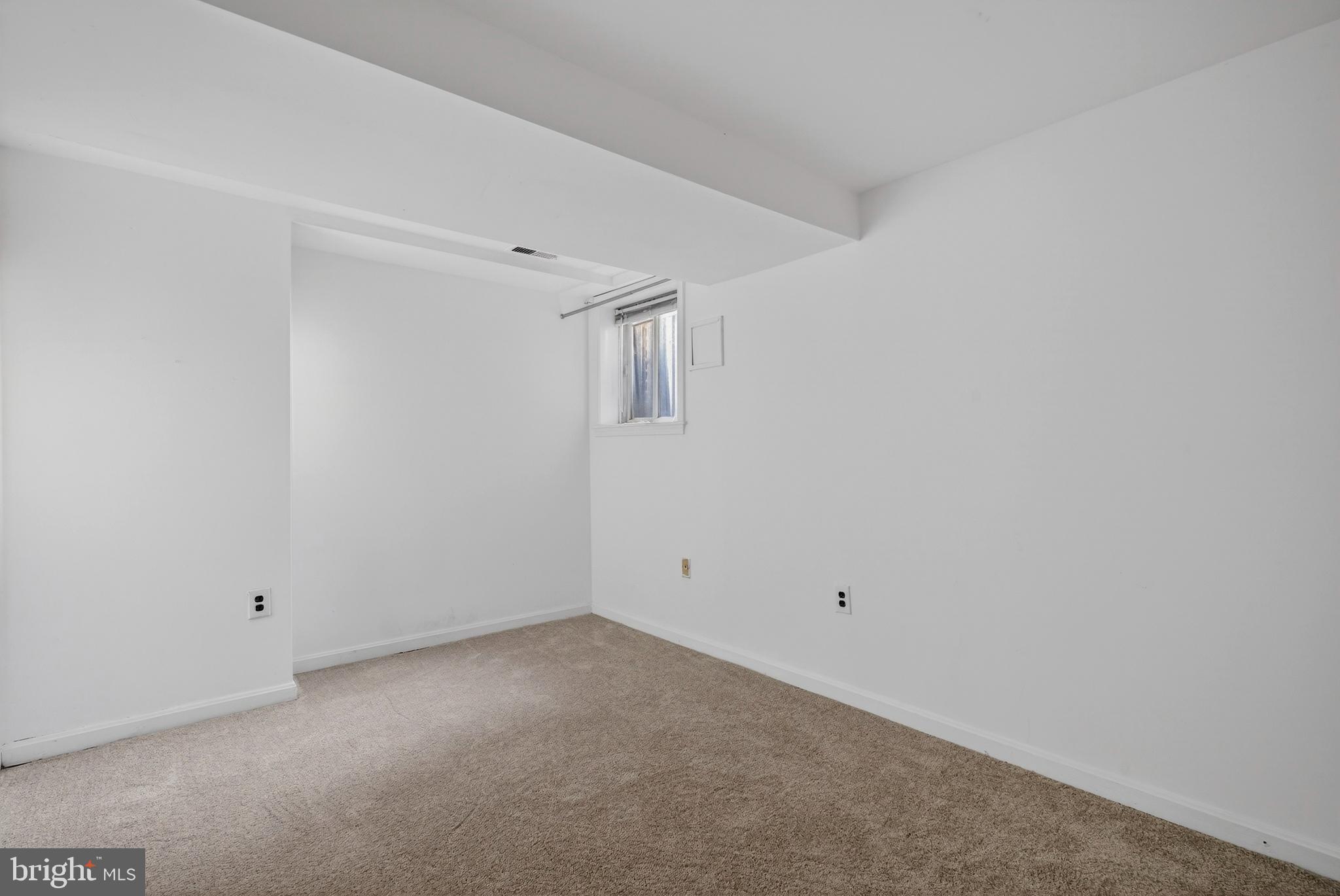 1351 Monroe Street Northwest Washington, DC 20010 - Photo 16 of 23 a view of room