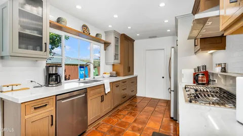 $1,099,000 | 8224 Kyle Street, Sunland, CA 91040