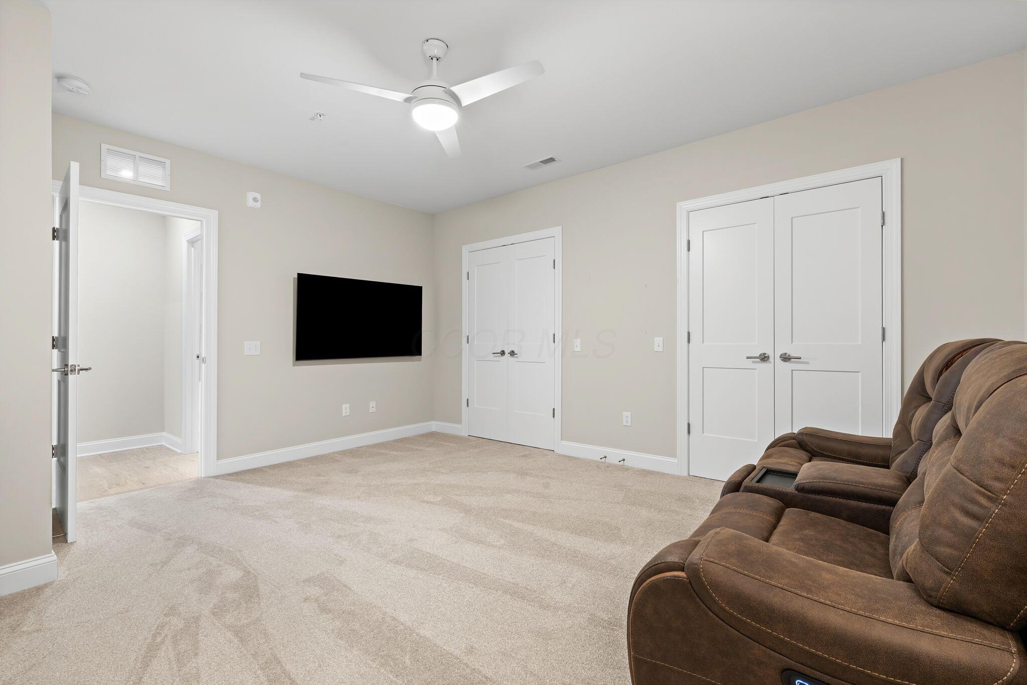 5211 Highpointe Lakes Drive, Unit 7402 Westerville, OH 43081 - Photo 27 of 43 Bedroom 2