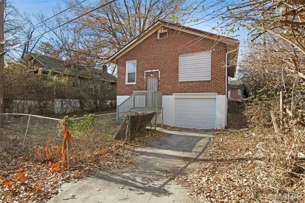 $60,000 | 2140 Crescent Avenue, Hillsdale, MO 63121