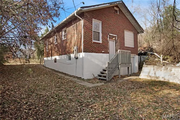 $60,000 | 2140 Crescent Avenue, Hillsdale, MO 63121