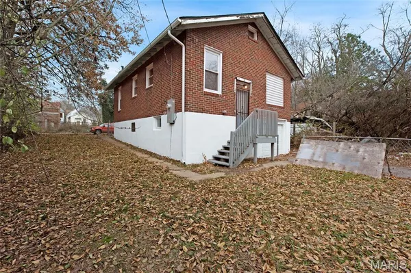 $60,000 | 2140 Crescent Avenue, Hillsdale, MO 63121