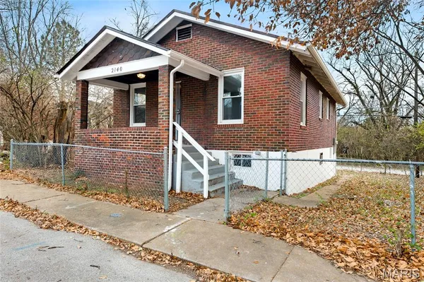 $60,000 | 2140 Crescent Avenue, Hillsdale, MO 63121