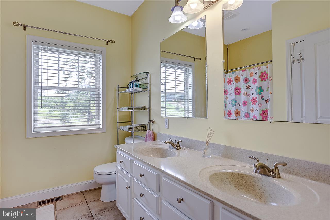 806 Longs Gap Road Carlisle, PA 17013 - Photo 16 of 25 Gallery Image 16