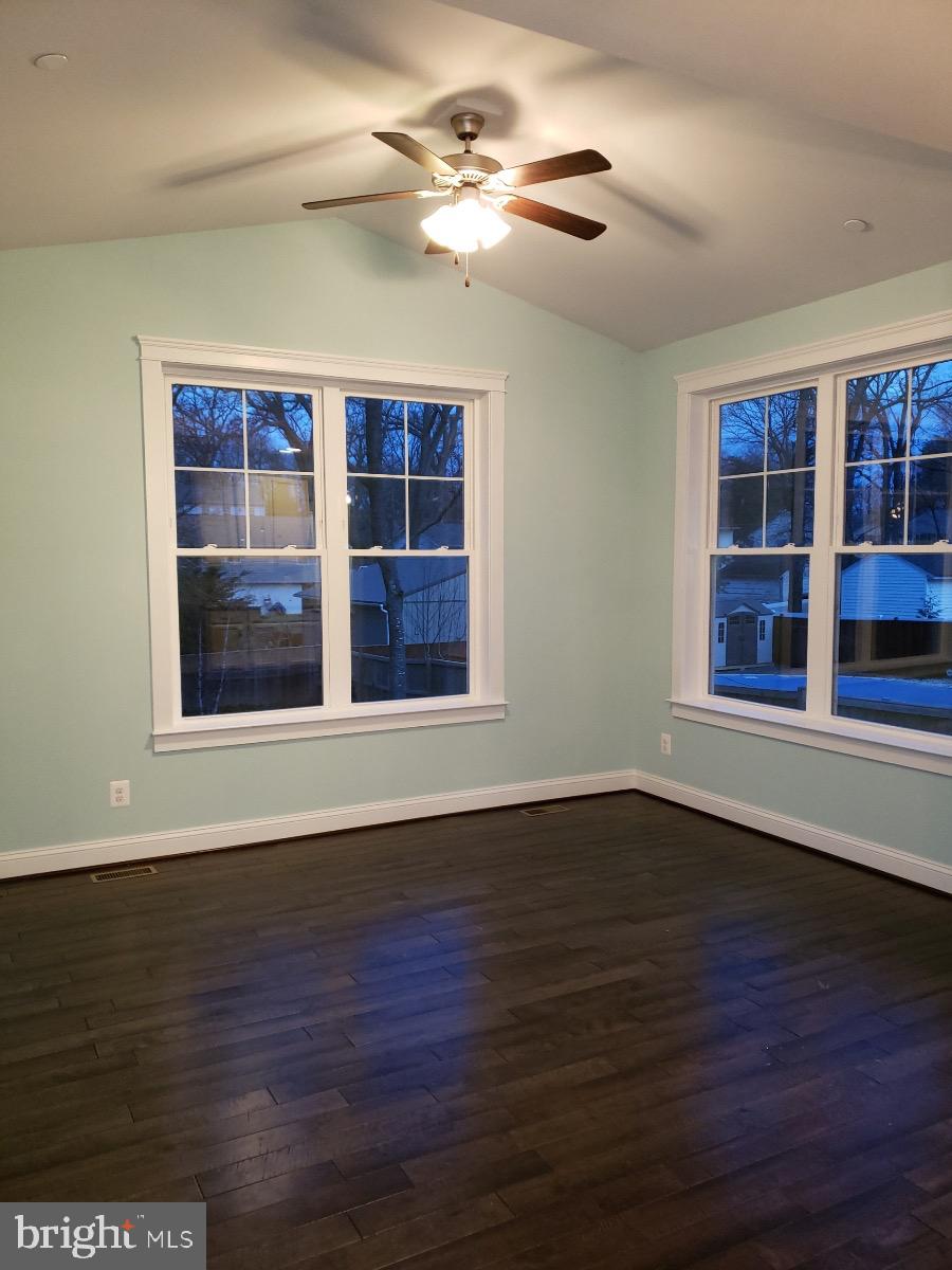1163 Hampton Road Annapolis, MD 21409 - Photo 11 of 14 Gallery Image 11