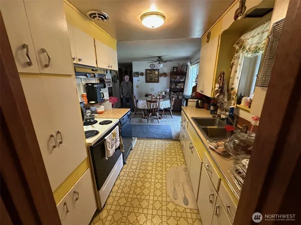 $419,950 | 18302 A Street South, Spanaway, WA 98387