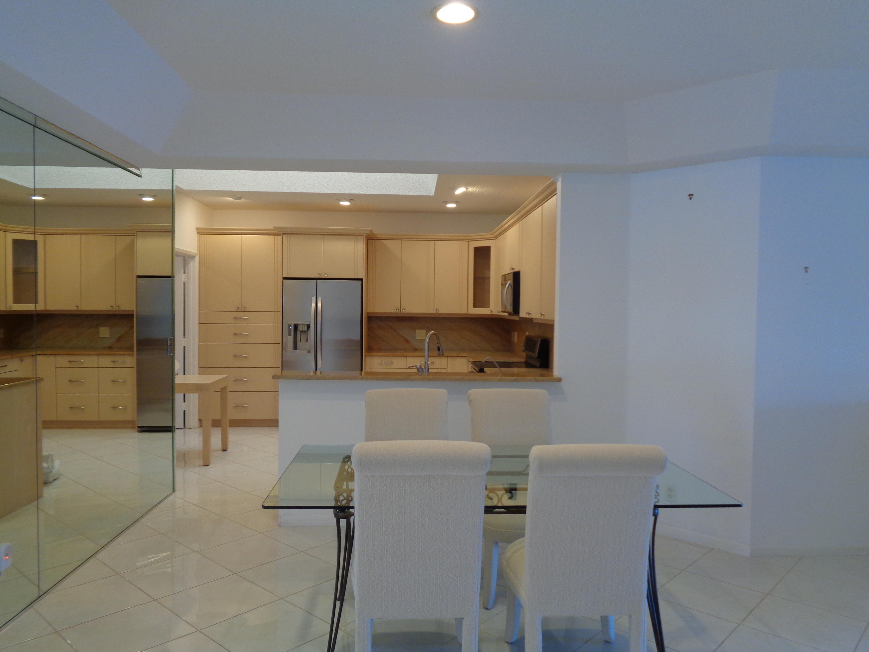 8355 Sunmeadow Lane, Unit B Boca Raton, FL 33496 - Photo 5 of 39 Dining Room