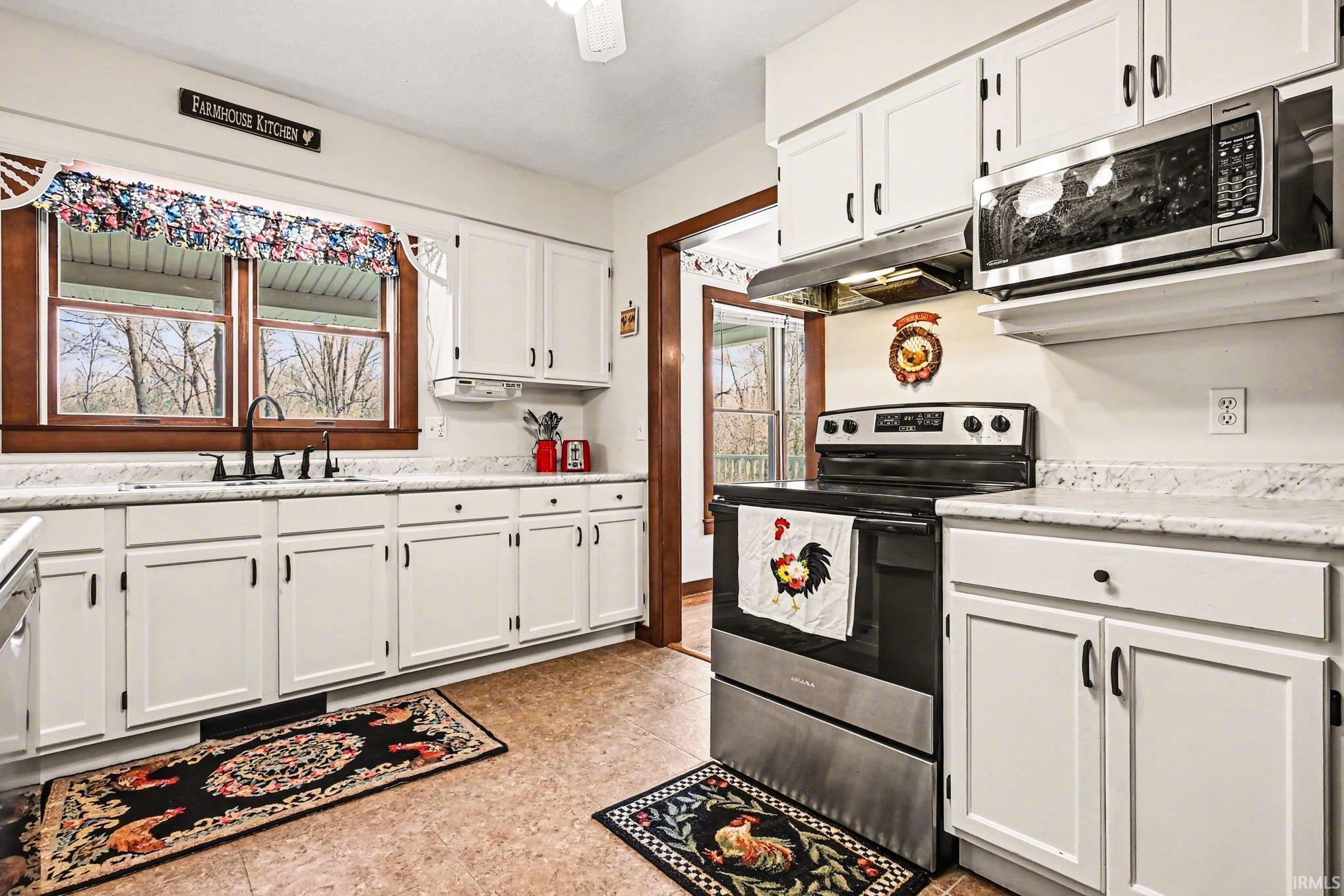 1305 Wooster Road Winona Lake, IN 46590 - Photo 12 of 33