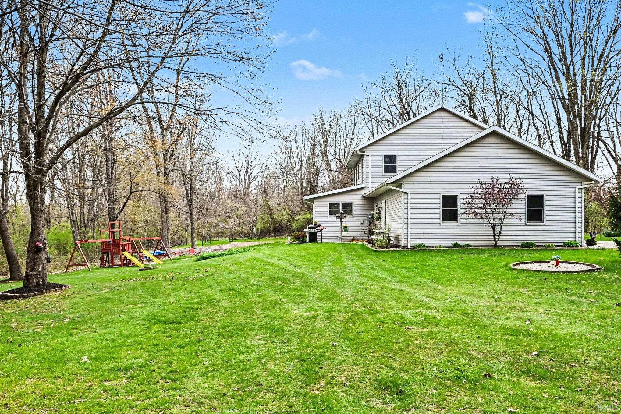 1305 Wooster Road Winona Lake, IN 46590 - Photo 2 of 33