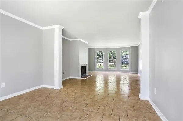 $1,550 | 217 West 9th Avenue, Covington, LA 70433